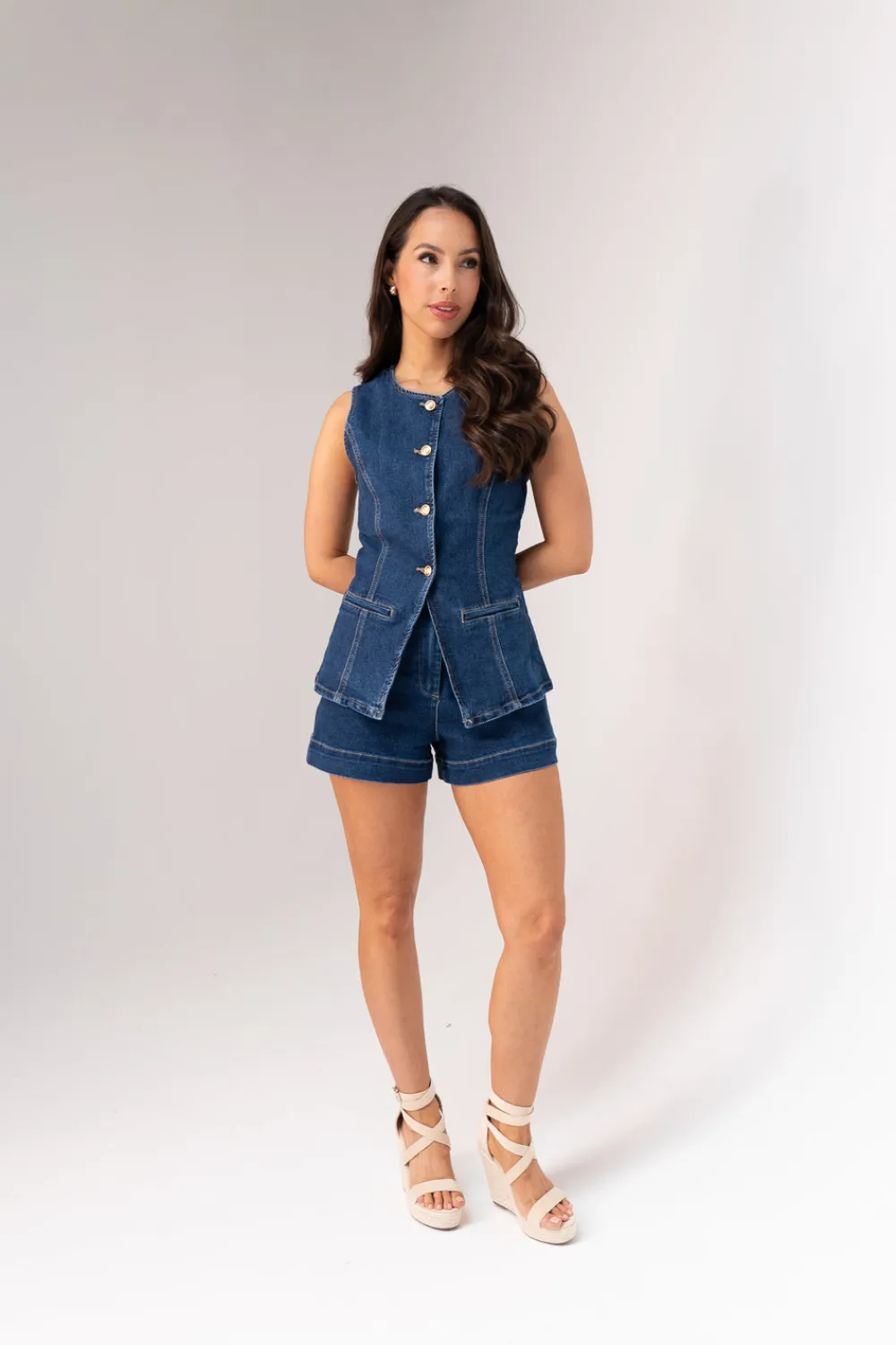 The Walk in Wardrobe Shorts>Love Laura Denim Shorts In Dark Wash