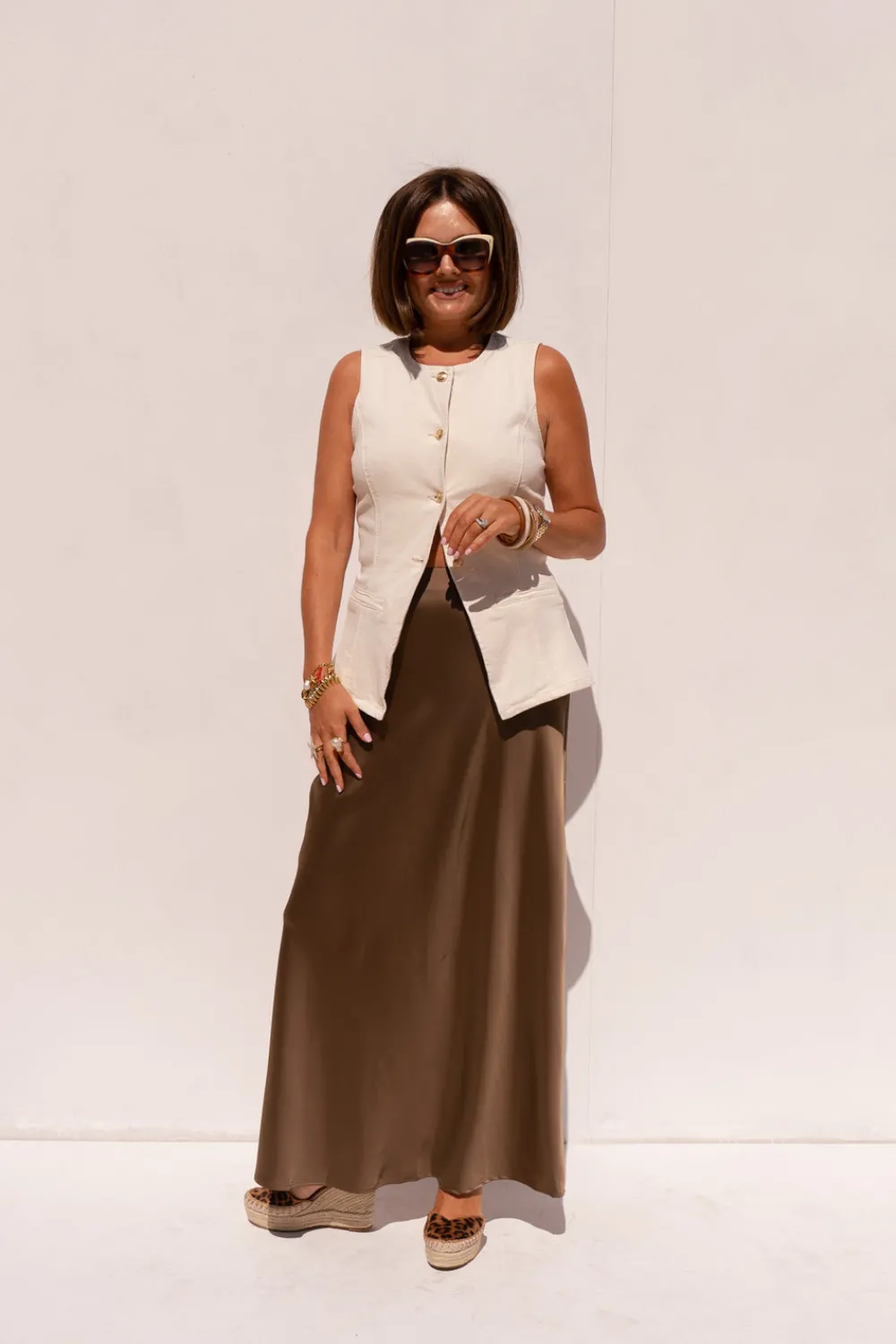 The Walk in Wardrobe Tops><noscript><img width=