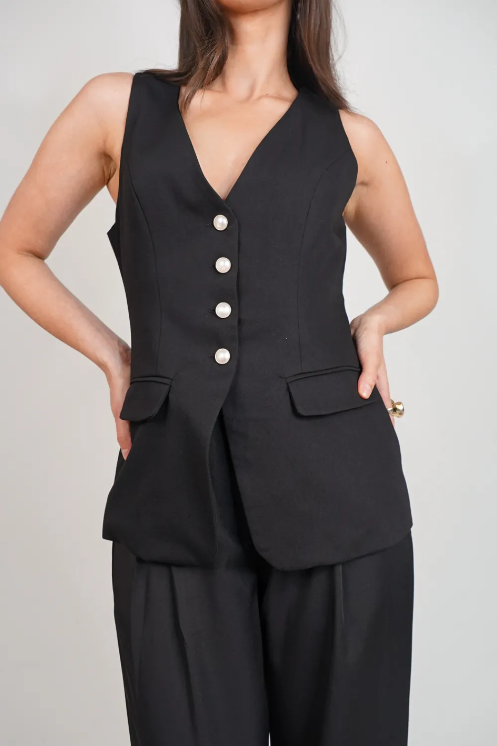 The Walk in Wardrobe Tops><noscript><img width=