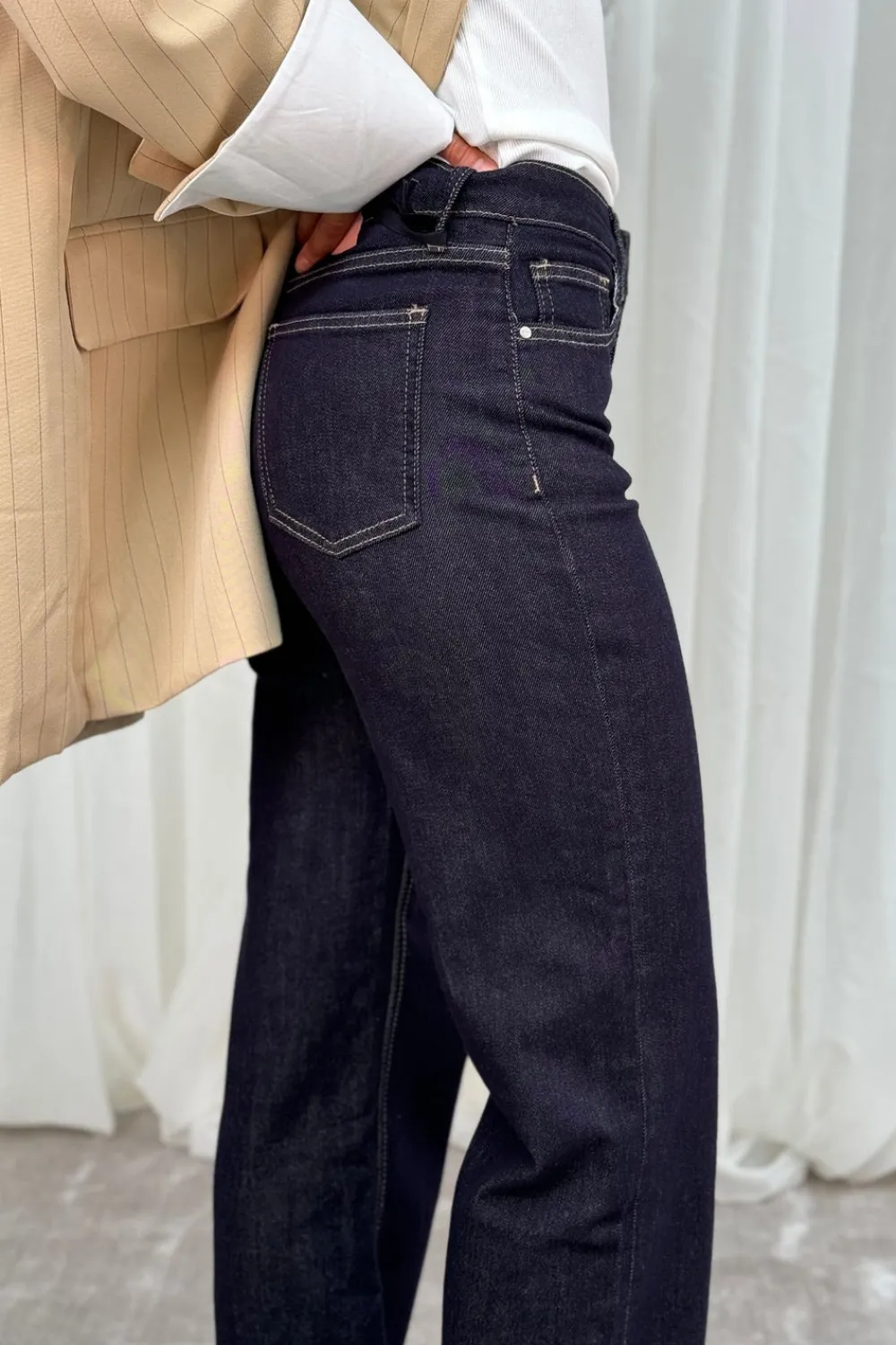 The Walk in Wardrobe Wide Leg Jeans><noscript><img width=