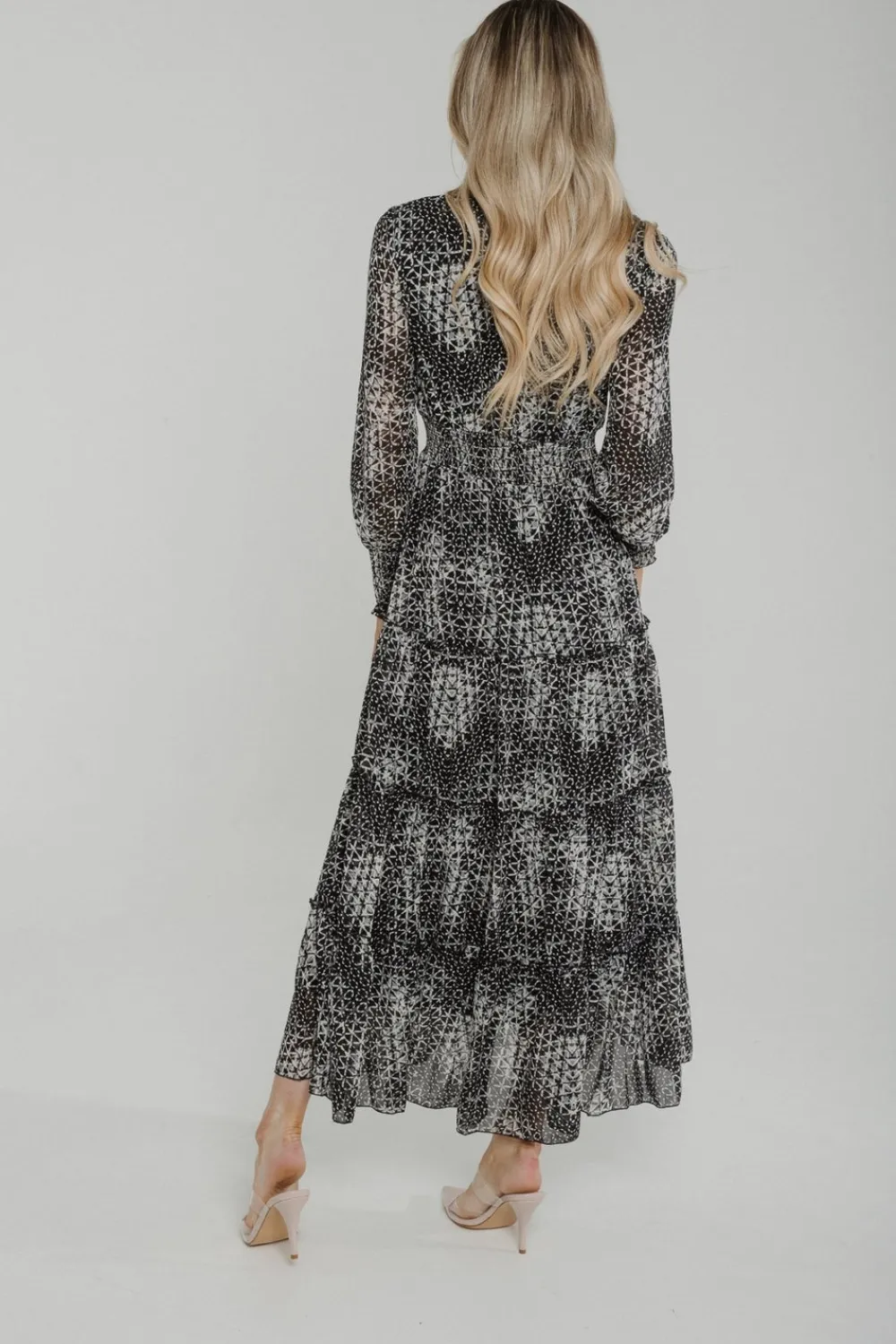 The Walk in Wardrobe Midi Dresses><noscript><img width=