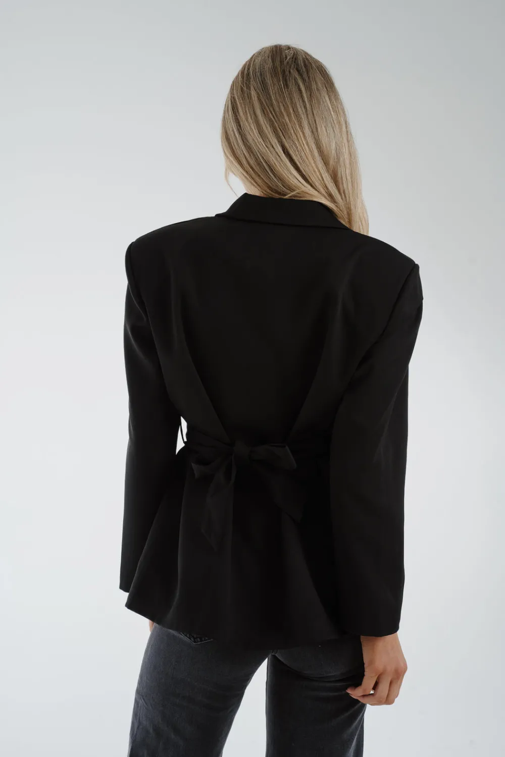 The Walk in Wardrobe Blazers><noscript><img width=