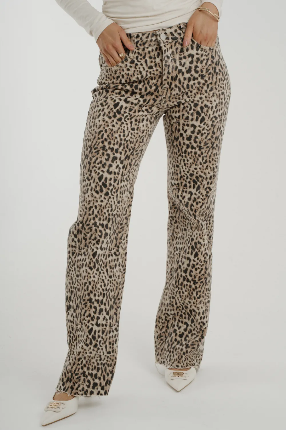 The Walk in Wardrobe Straight Leg>Lynne Frayed Hem Jeans In Leopard Print