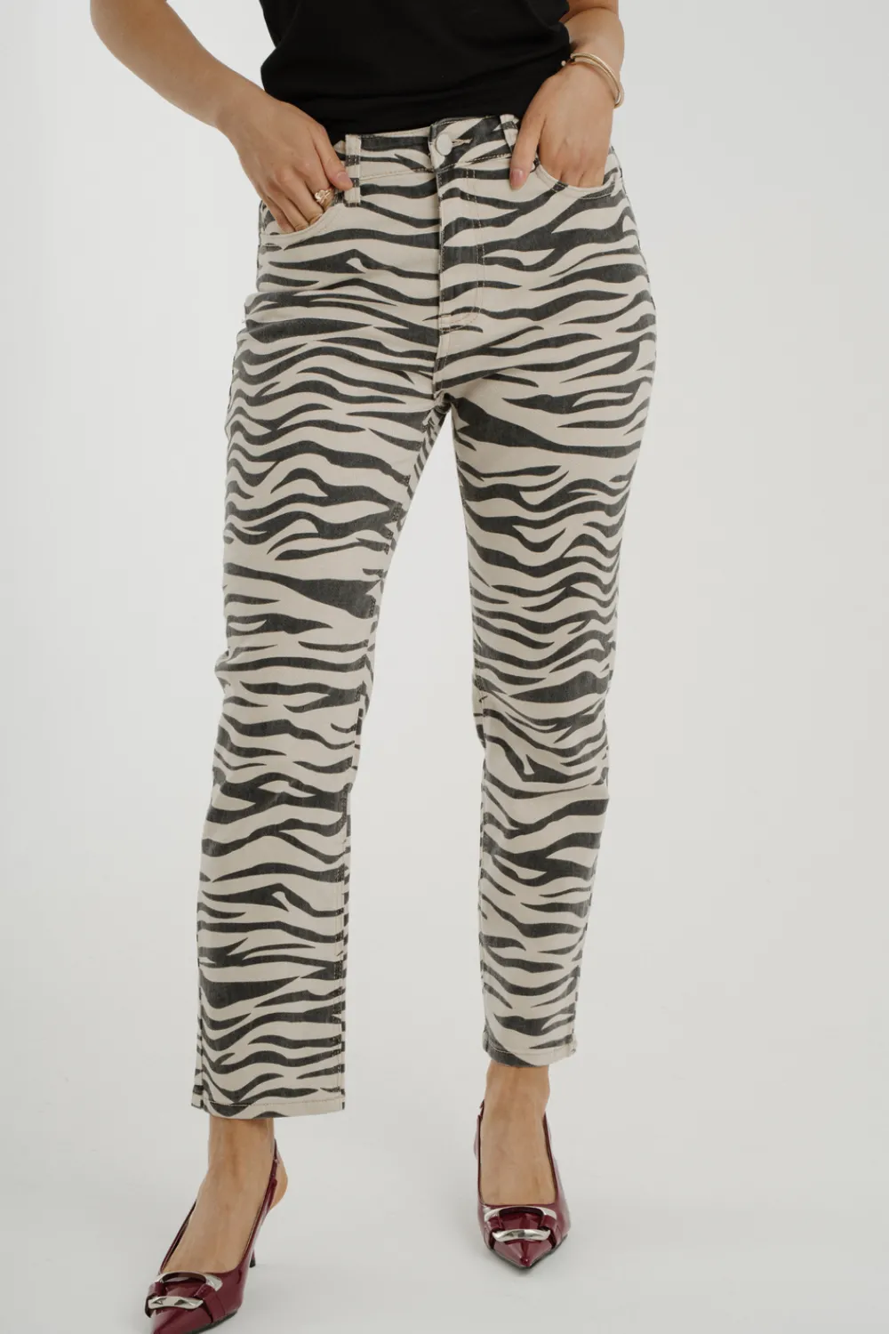 The Walk in Wardrobe Mom Jeans>Lynne Mom Jeans In Zebra Print