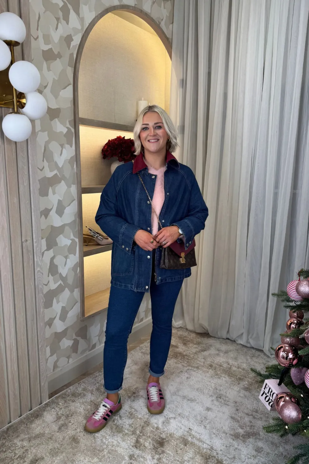 The Walk in Wardrobe Skinny Jeans>Lynne Skinny Jean In Mid Wash