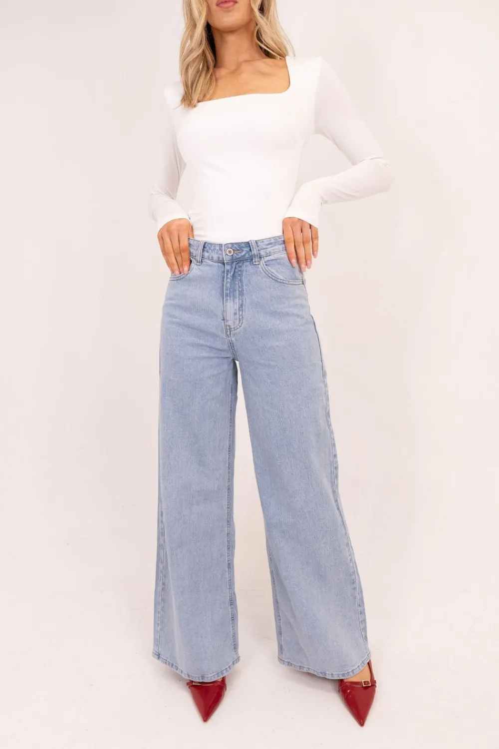 The Walk in Wardrobe Wide Leg Jeans>Lynne Wide Leg Jeans In Light Denim