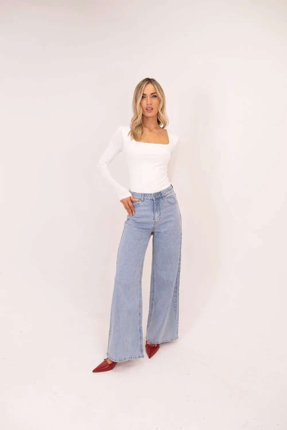 The Walk in Wardrobe Wide Leg Jeans><noscript><img width=