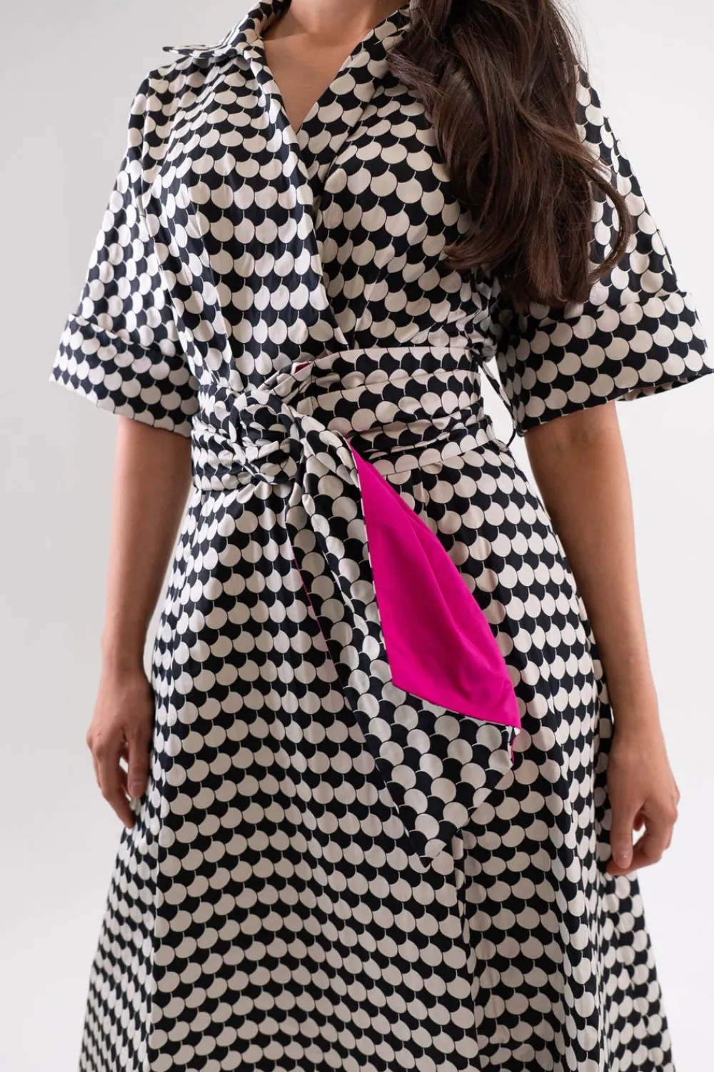 The Walk in Wardrobe Midi Dresses>Marissa Belted Print Dress In Monochrome