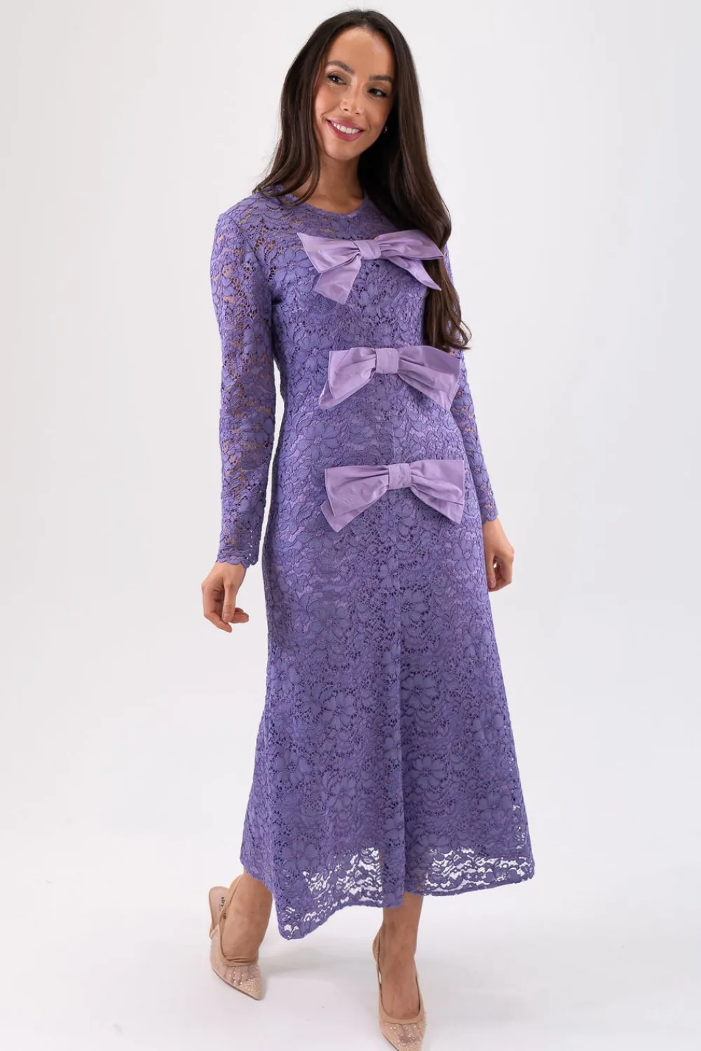 The Walk in Wardrobe Midi Dresses>Marissa Bow Front Lace Dress In Lilac