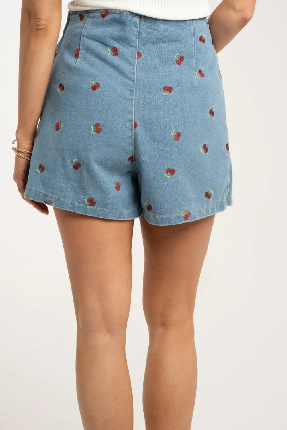The Walk in Wardrobe Skirts & Skorts>Millie Cherry Motif Skort In Denim