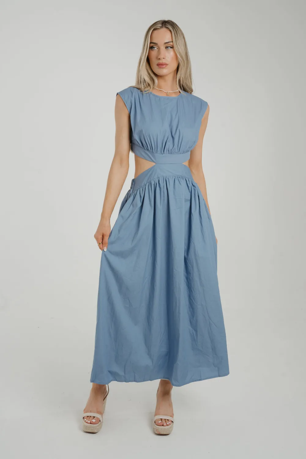 The Walk in Wardrobe Midi Dresses><noscript><img width=