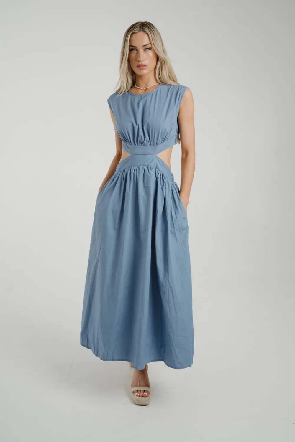 The Walk in Wardrobe Midi Dresses><noscript><img width=