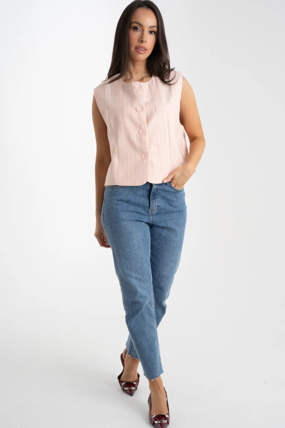 The Walk in Wardrobe Tops><noscript><img width=