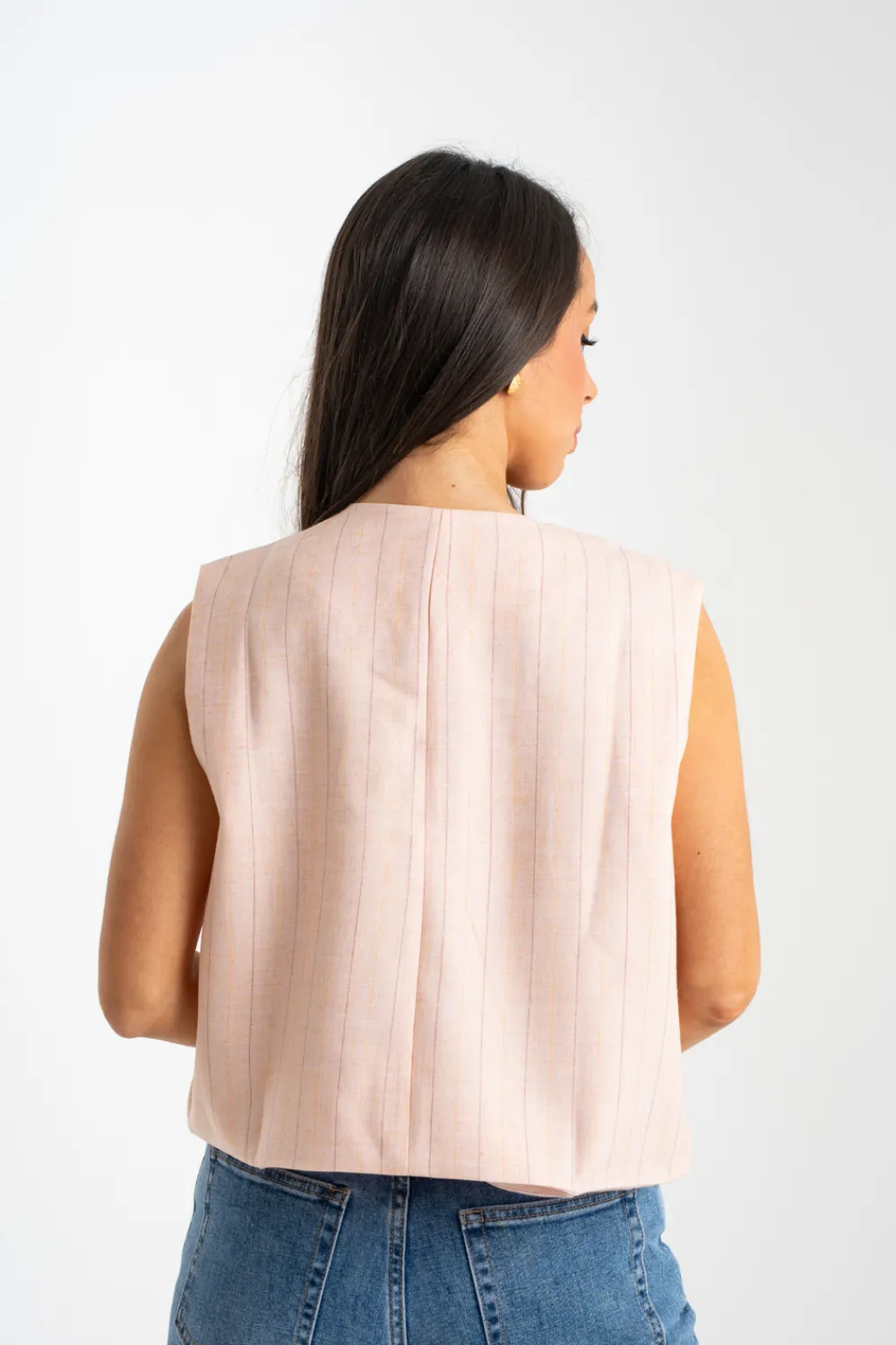 The Walk in Wardrobe Tops><noscript><img width=