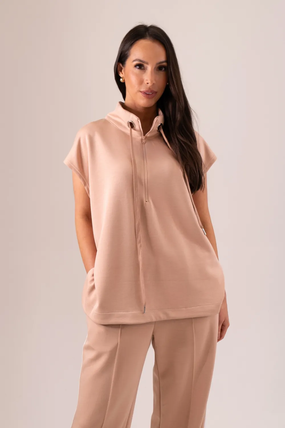 The Walk in Wardrobe Tops>Millie Sleeveless Zip Top In Beige