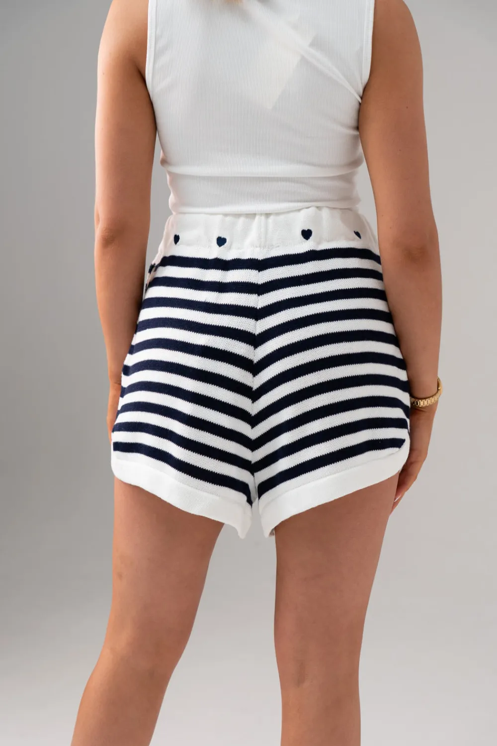 The Walk in Wardrobe Knitwear|Shorts><noscript><img width=