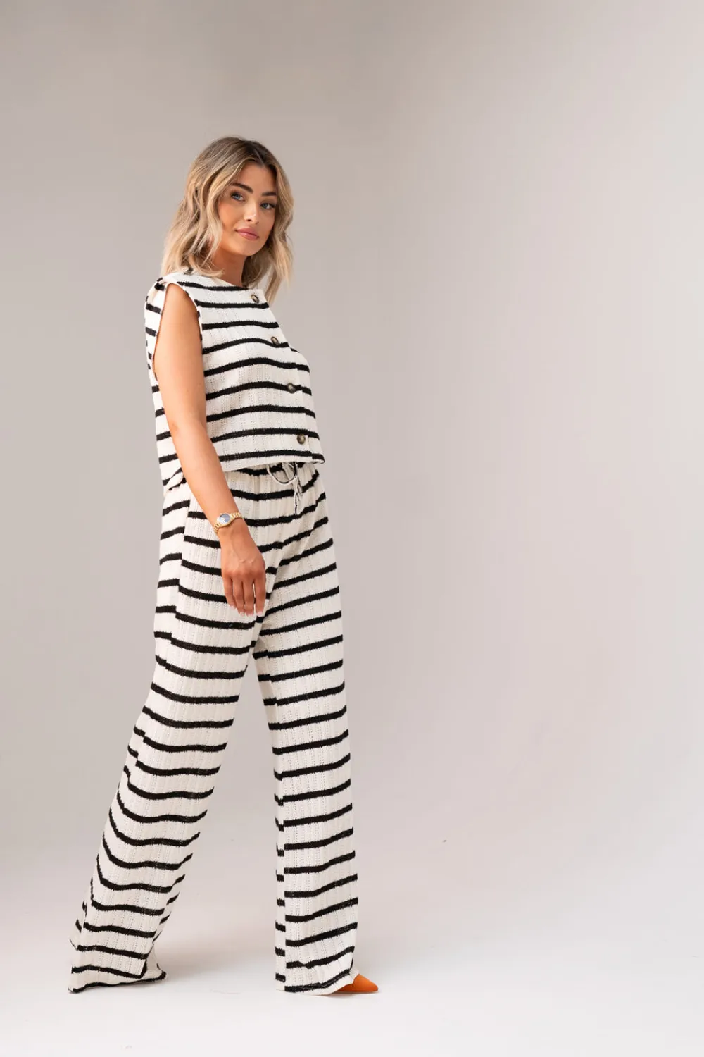 The Walk in Wardrobe Knitwear>Millie Trousers In Mono Stripe