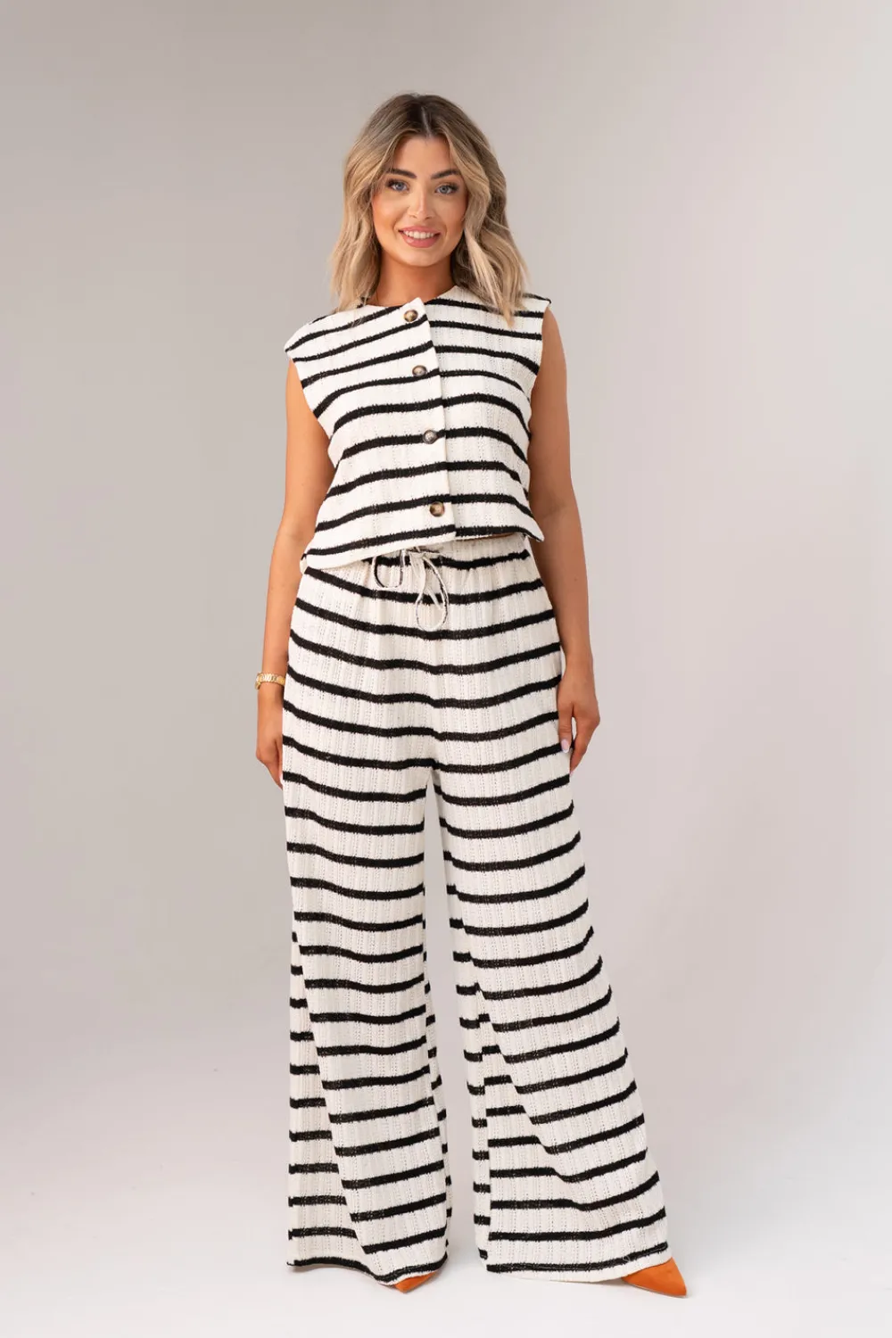 The Walk in Wardrobe Knitwear><noscript><img width=