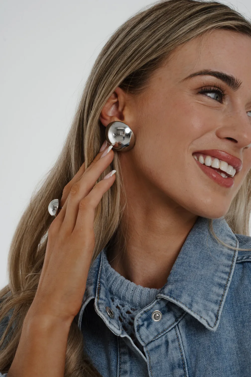 The Walk in Wardrobe Jewellery>Mona Circle Earrings In Silver