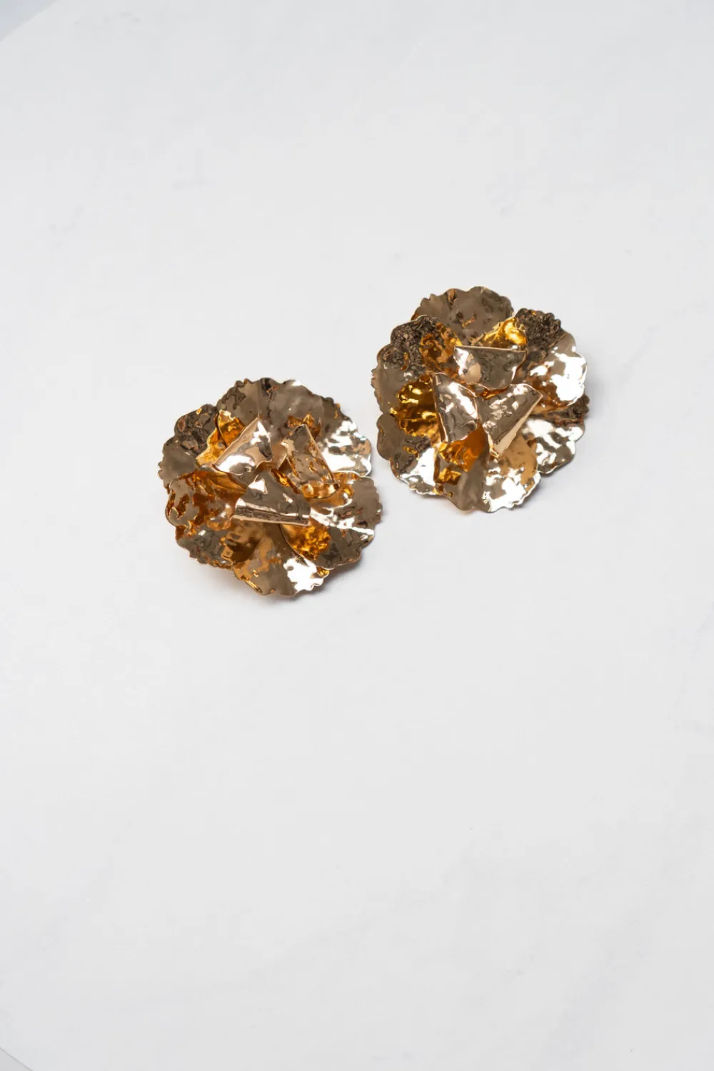 The Walk in Wardrobe Jewellery>Olive Cluster Earring In Gold