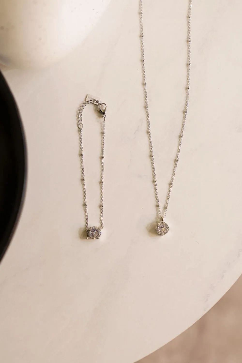 The Walk in Wardrobe Jewellery>Olive Solitaire Bracelet In Silver