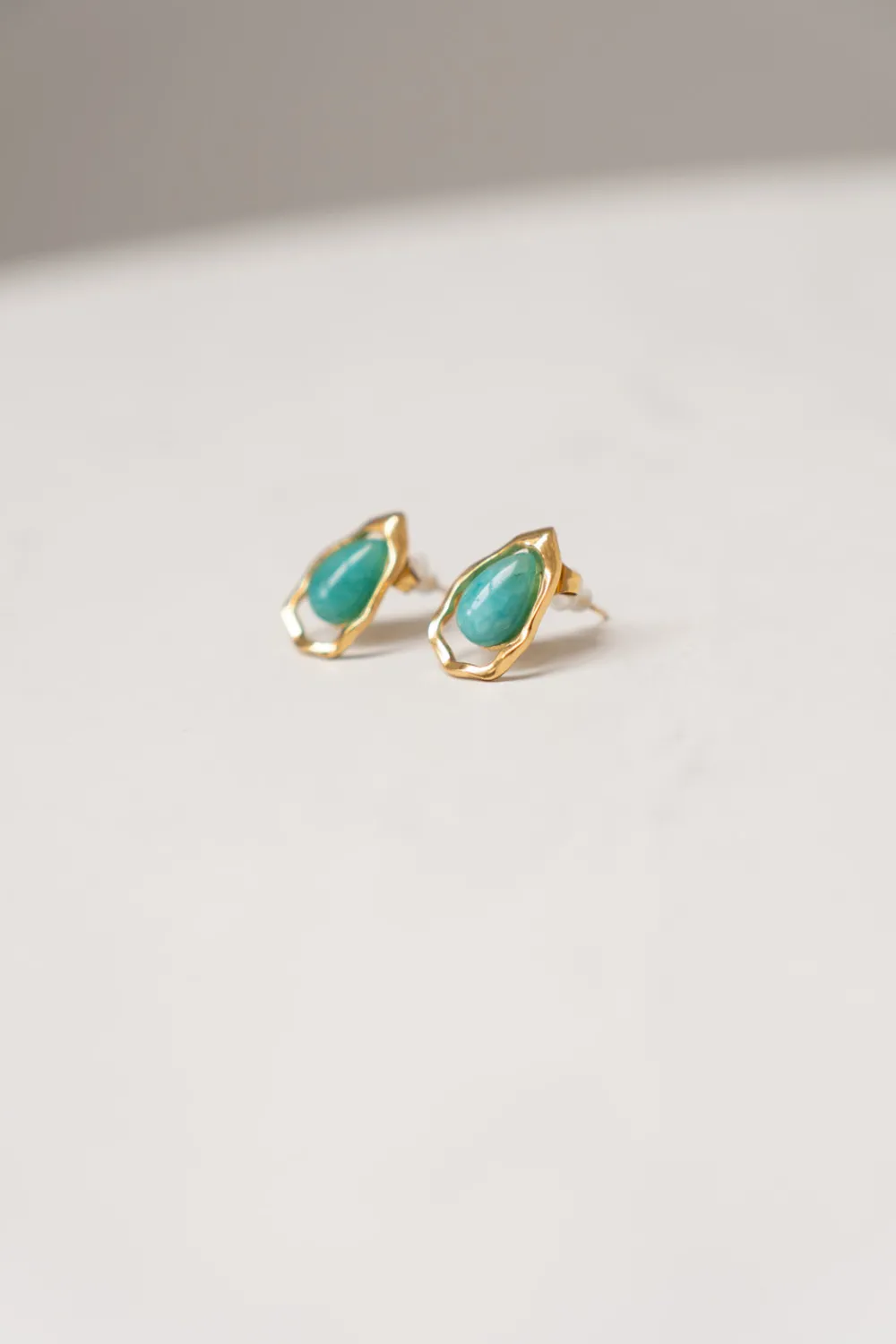 The Walk in Wardrobe Jewellery>Olive Turquoise Teardrop Earrings In Gold
