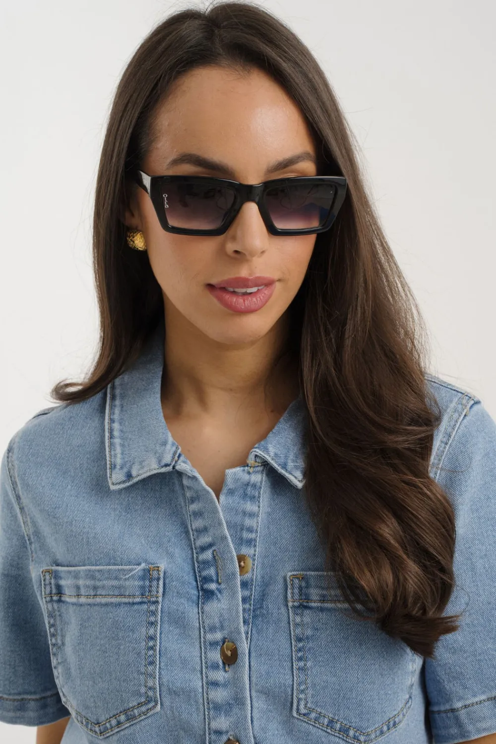 The Walk in Wardrobe Sunglasses>Olivia Cat Eye Sunglasses In Black