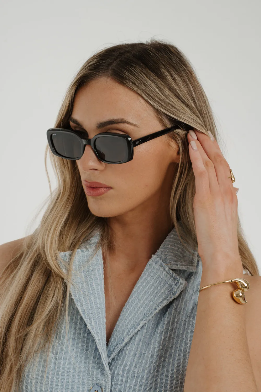 The Walk in Wardrobe Sunglasses><noscript><img width=