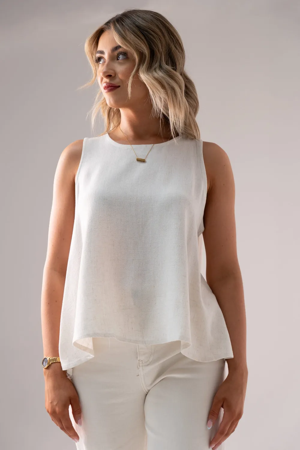 The Walk in Wardrobe Tops><noscript><img width=