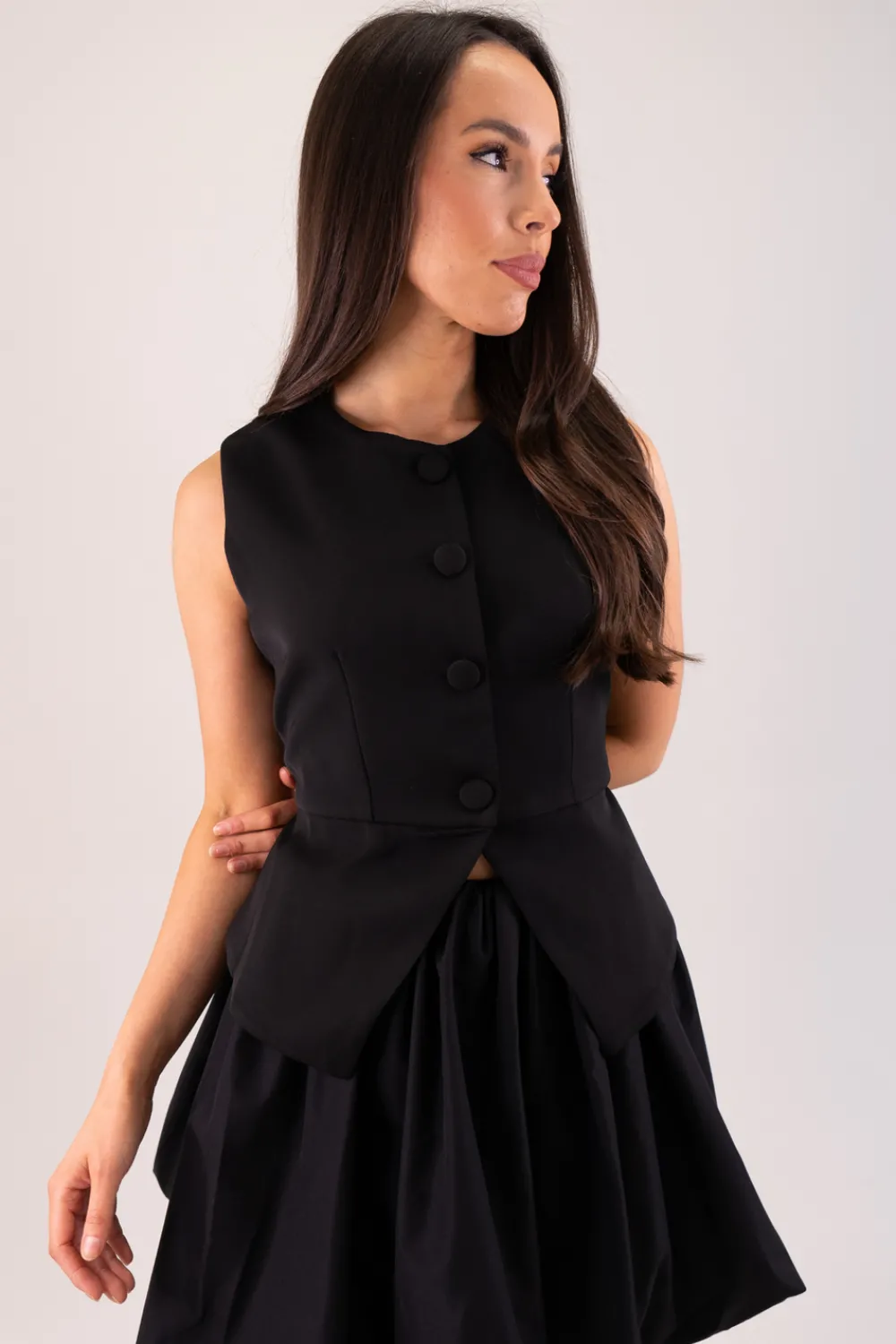 The Walk in Wardrobe Tops><noscript><img width=