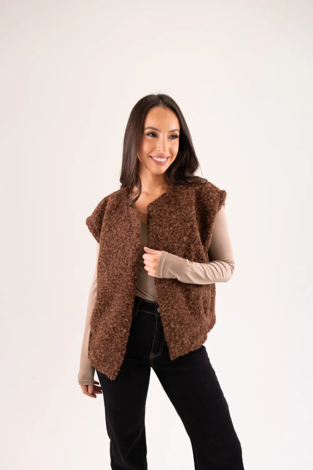 The Walk in Wardrobe Tops>Polly Textured Waistcoat In Chocolate