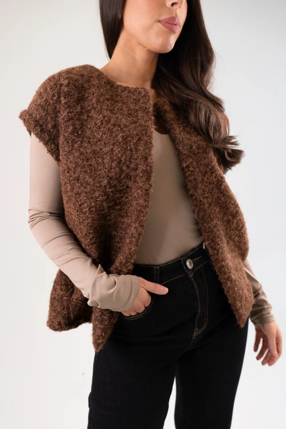 The Walk in Wardrobe Tops>Polly Textured Waistcoat In Chocolate
