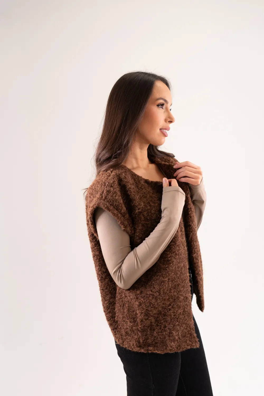 The Walk in Wardrobe Tops><noscript><img width=