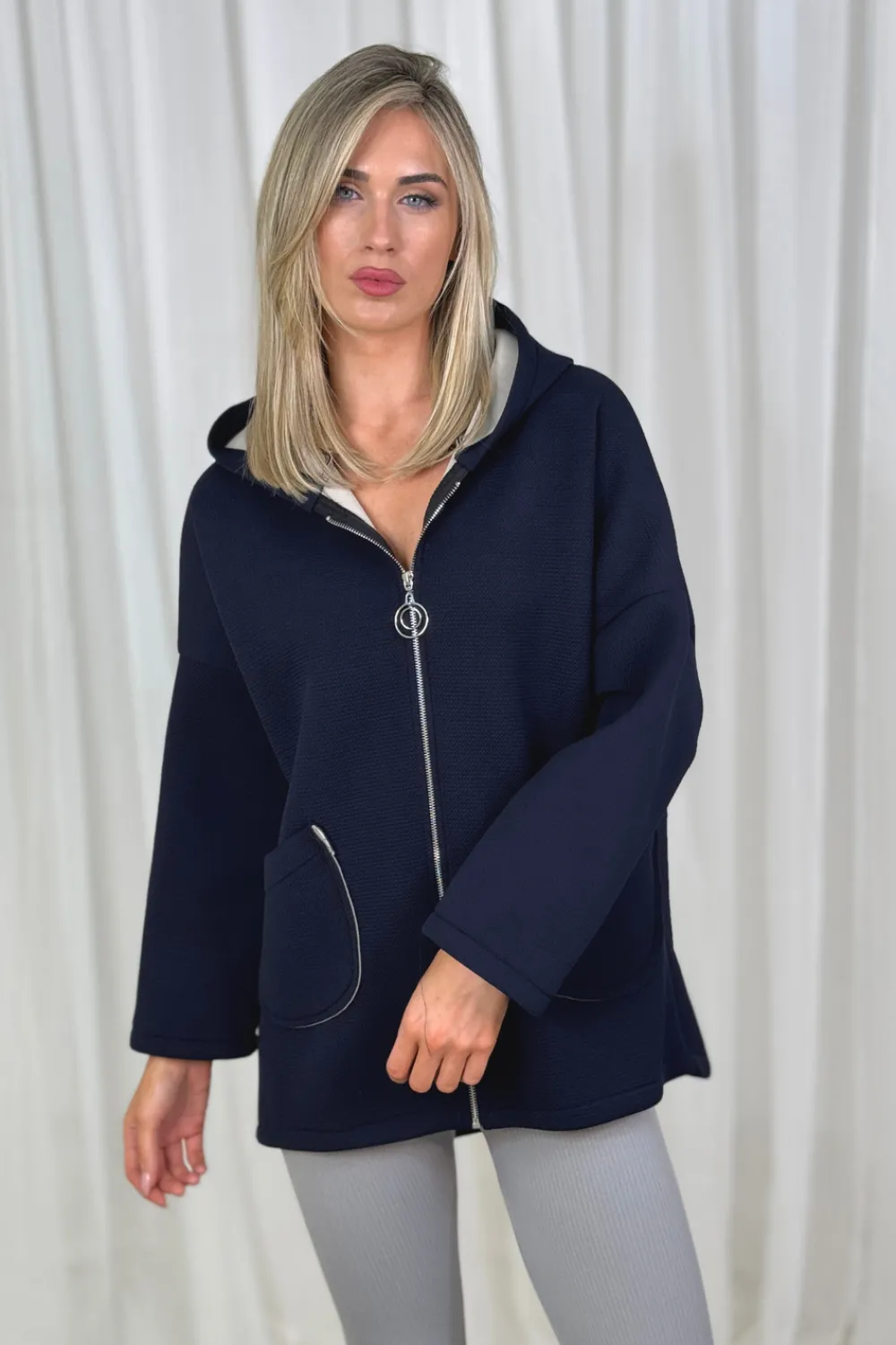 The Walk in Wardrobe Hoodies & Sweatshirts>Polly Zip Front Hoodie In Navy