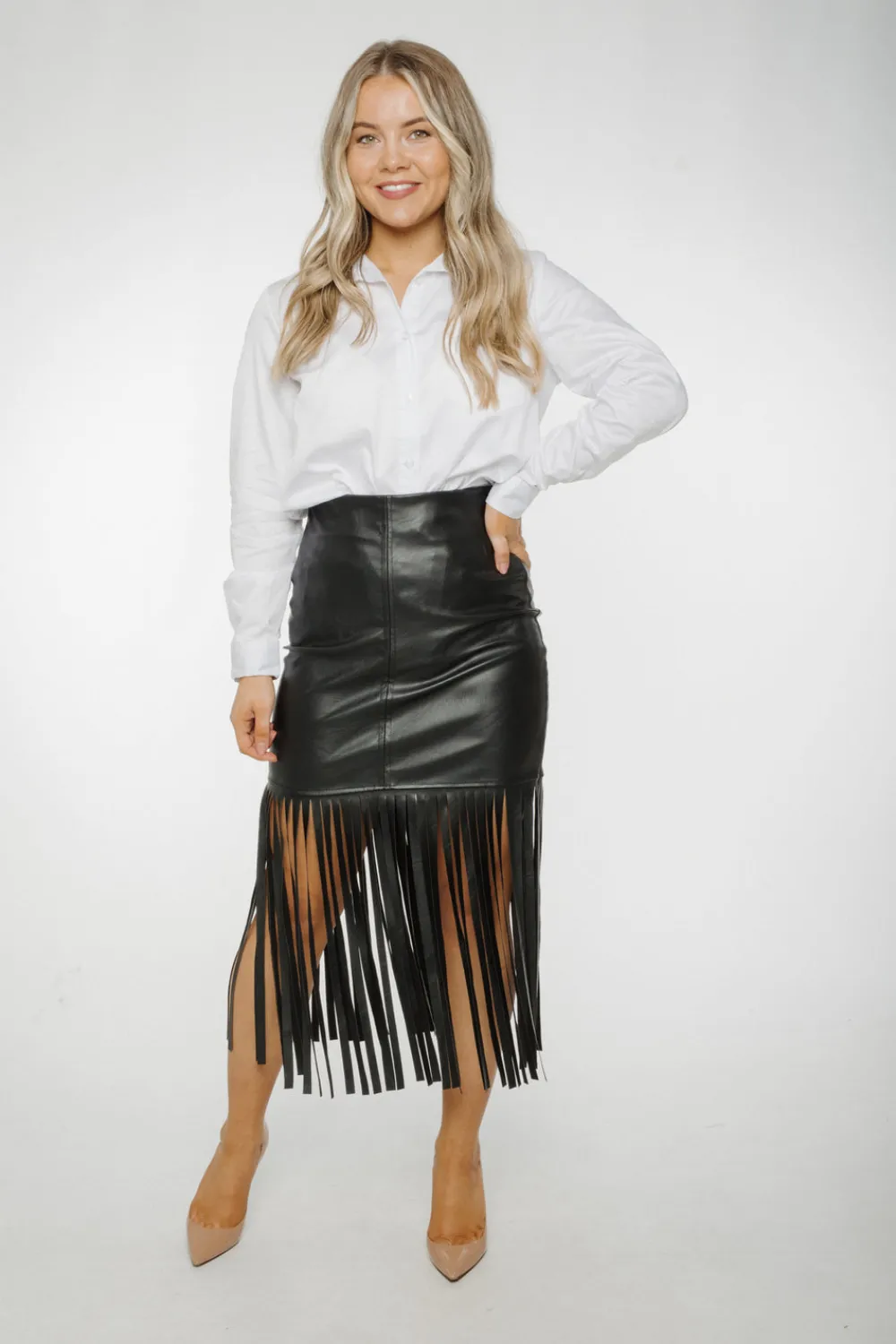 The Walk in Wardrobe Skirts & Skorts>Rachel Fringed Leather Skirt In Black