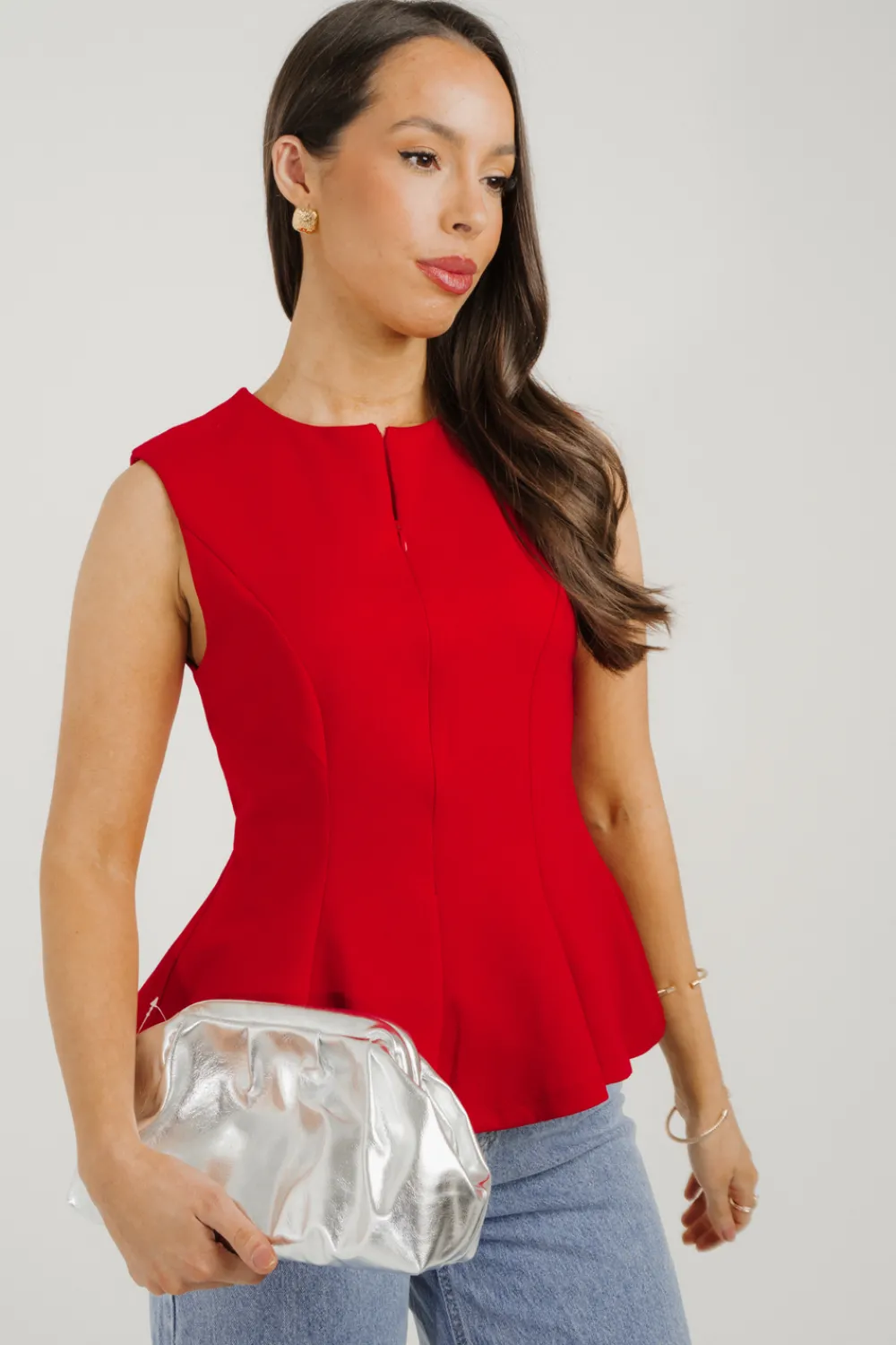 The Walk in Wardrobe Bags>Sadie Metallic Clutch Bag In Silver