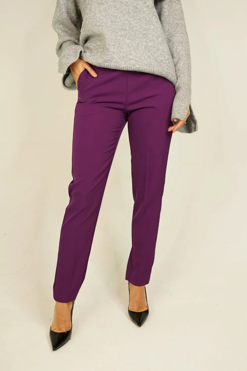 The Walk in Wardrobe Trousers><noscript><img width=