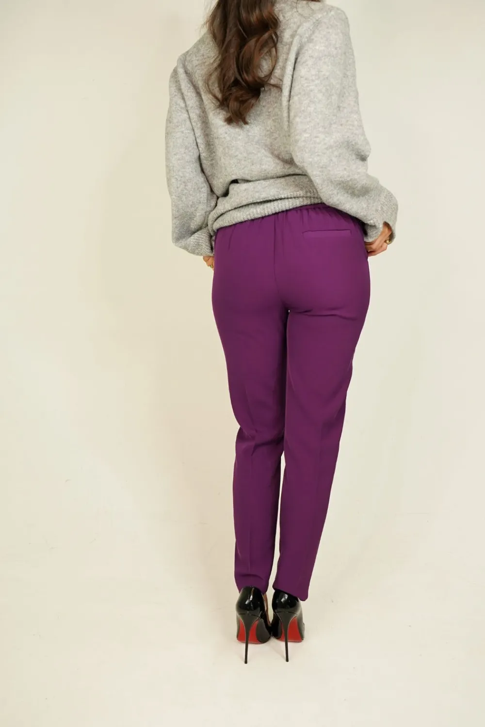 The Walk in Wardrobe Trousers><noscript><img width=