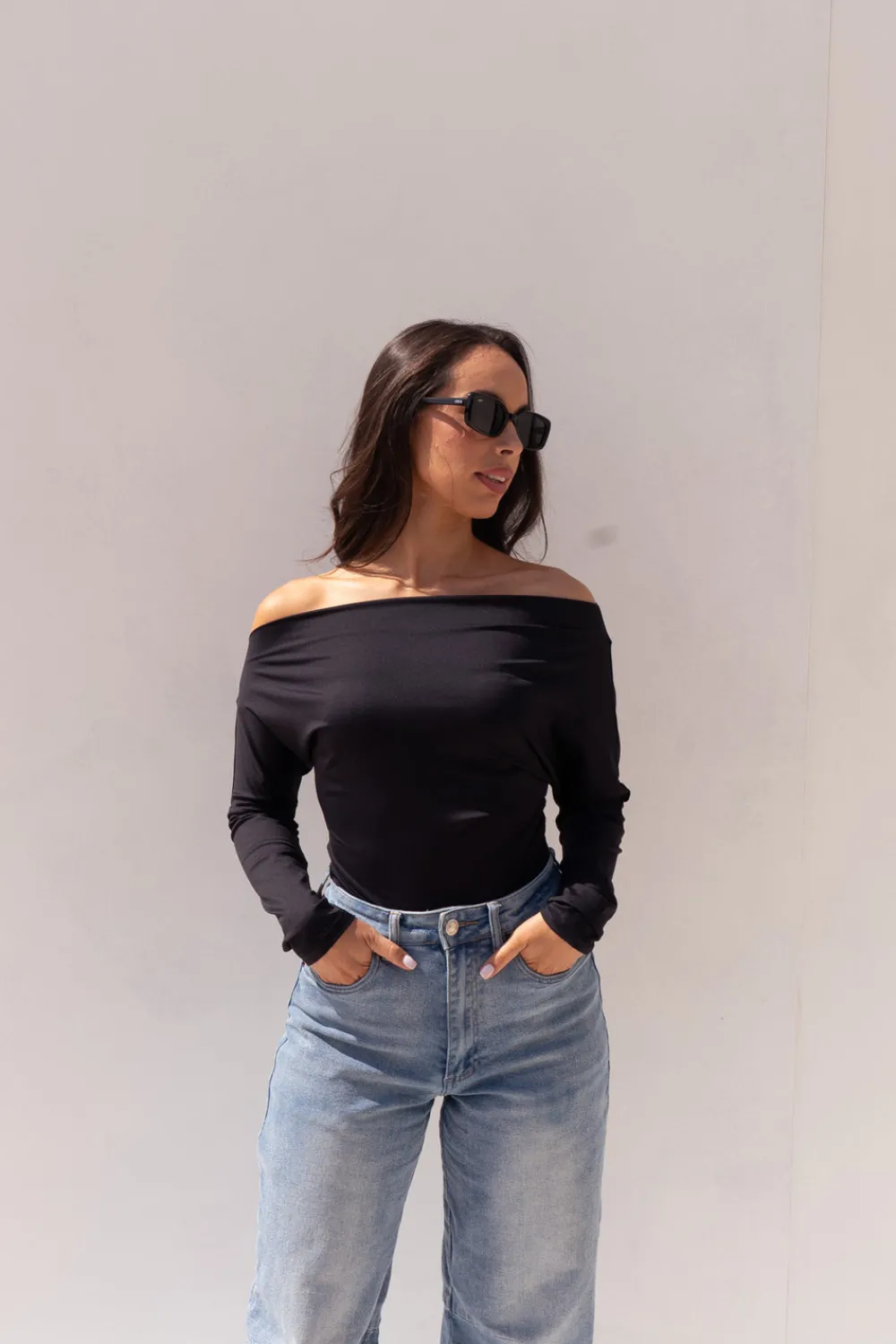 The Walk in Wardrobe Tops>Taylor Asymmetric Top In Black