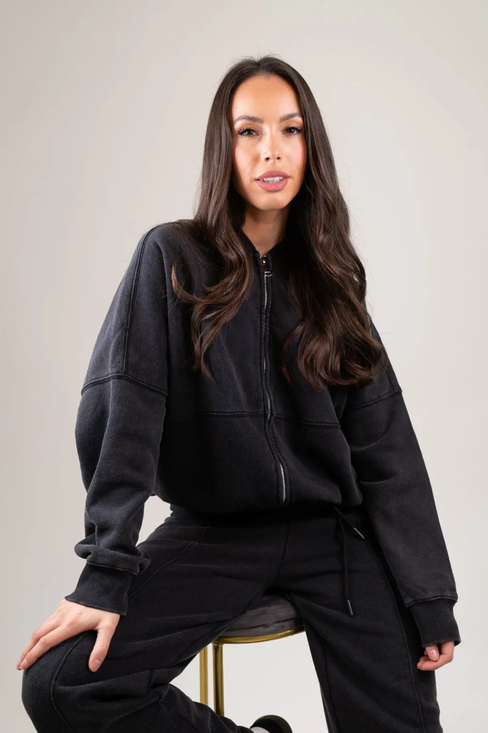 The Walk in Wardrobe Hoodies & Sweatshirts>Taylor Bomber Style Jacket In Black