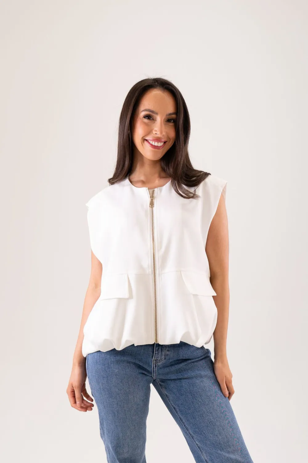 The Walk in Wardrobe Coats & Jackets>Taylor Zip Front Gilet In White