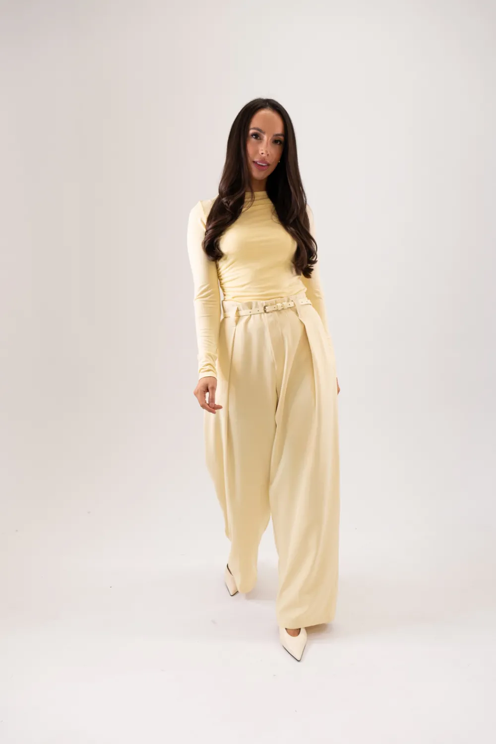 The Walk in Wardrobe Trousers>Willow Belted Trousers In Lemon
